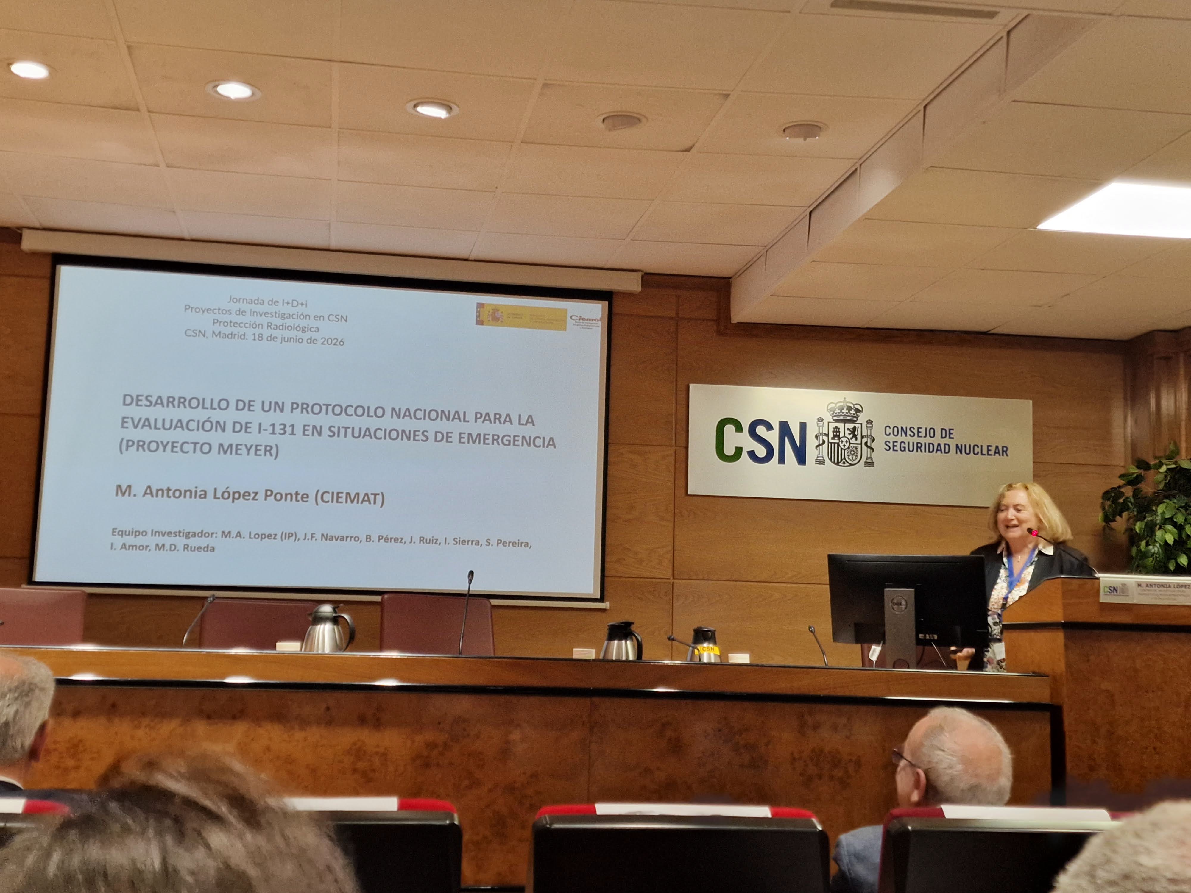 M. Antonia López Ponte presentando MEYER